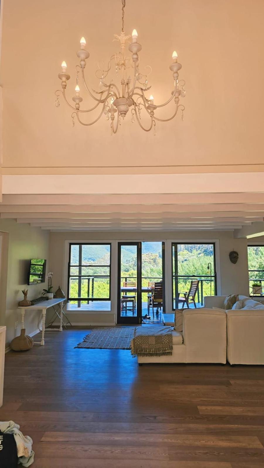 Bestplaceever-luxury Two-story With Vineyard Views Apartment